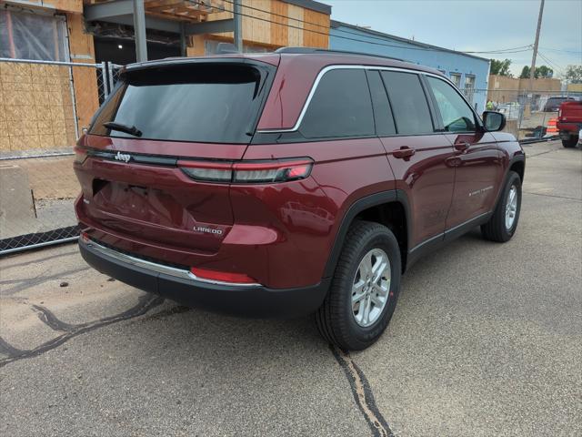 new 2025 Jeep Grand Cherokee car, priced at $40,233