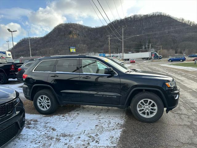 used 2018 Jeep Grand Cherokee car, priced at $17,990