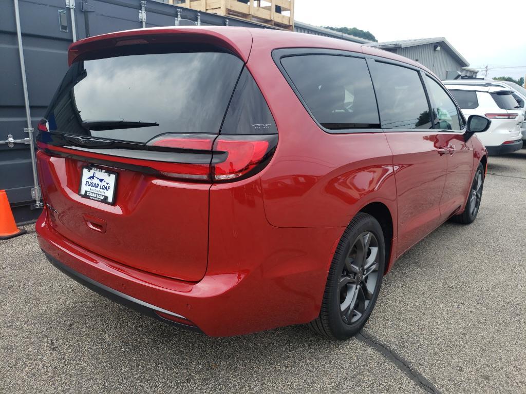 new 2026 Chrysler Pacifica car, priced at $42,630