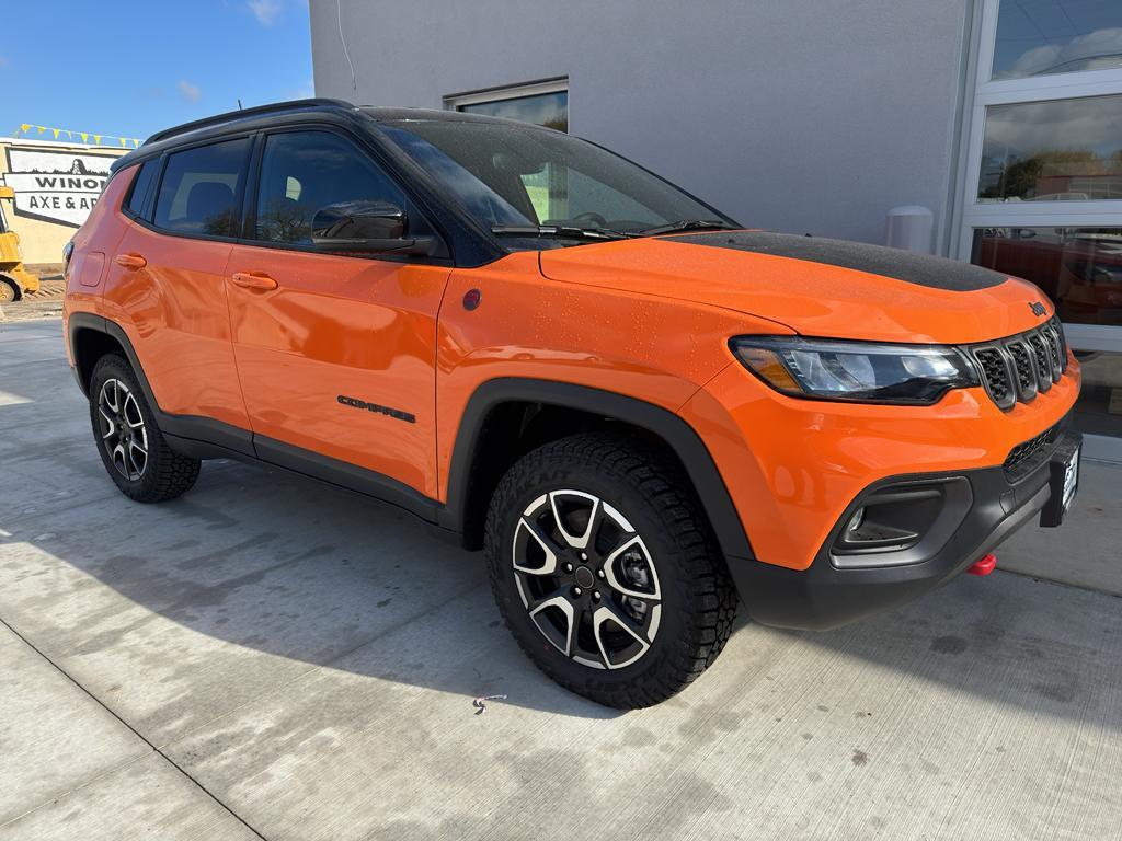 new 2026 Jeep Compass car, priced at $33,985
