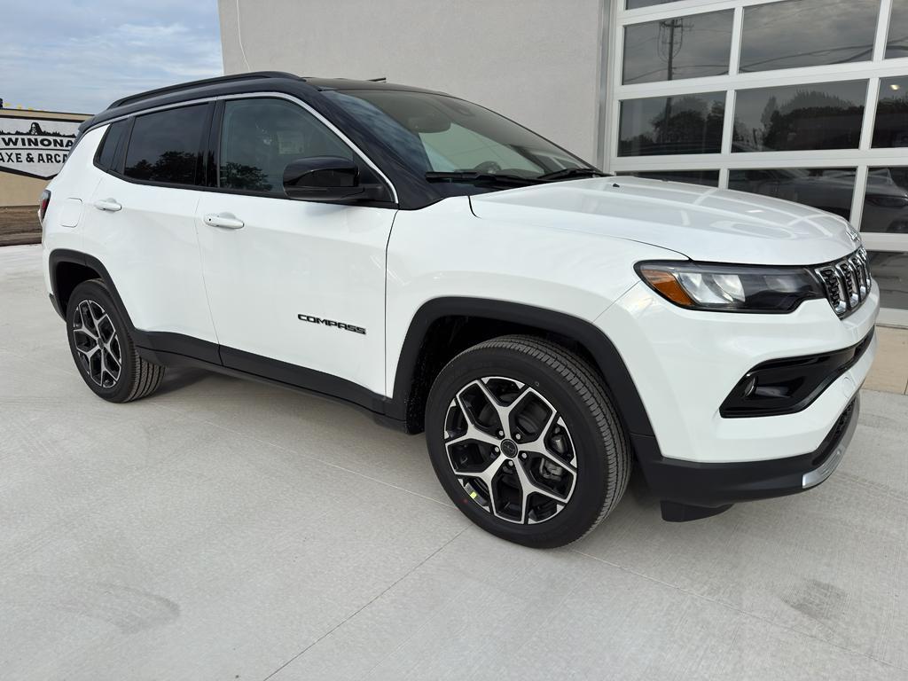 new 2026 Jeep Compass car, priced at $33,030