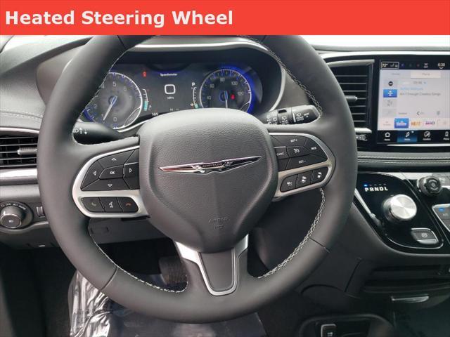 new 2025 Chrysler Pacifica car, priced at $41,114