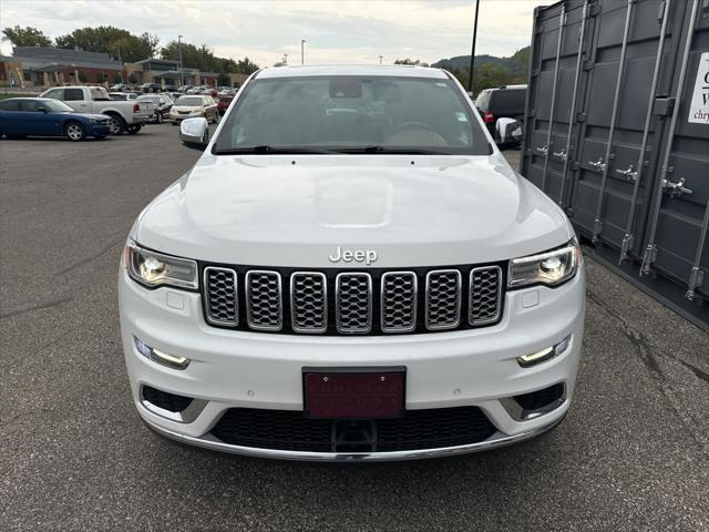 used 2017 Jeep Grand Cherokee car, priced at $22,550