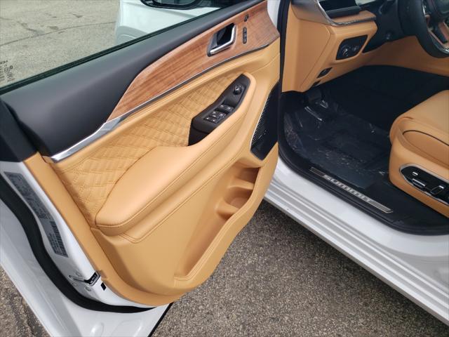 new 2025 Jeep Grand Cherokee L car, priced at $64,301