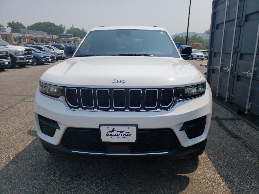 new 2025 Jeep Grand Cherokee car, priced at $38,525