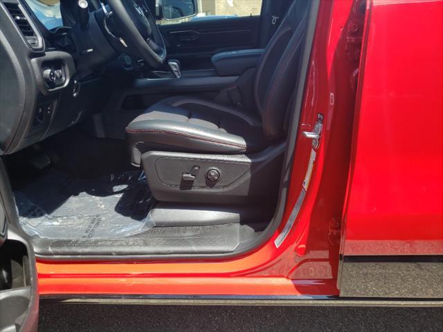 new 2025 Ram 1500 car, priced at $62,302