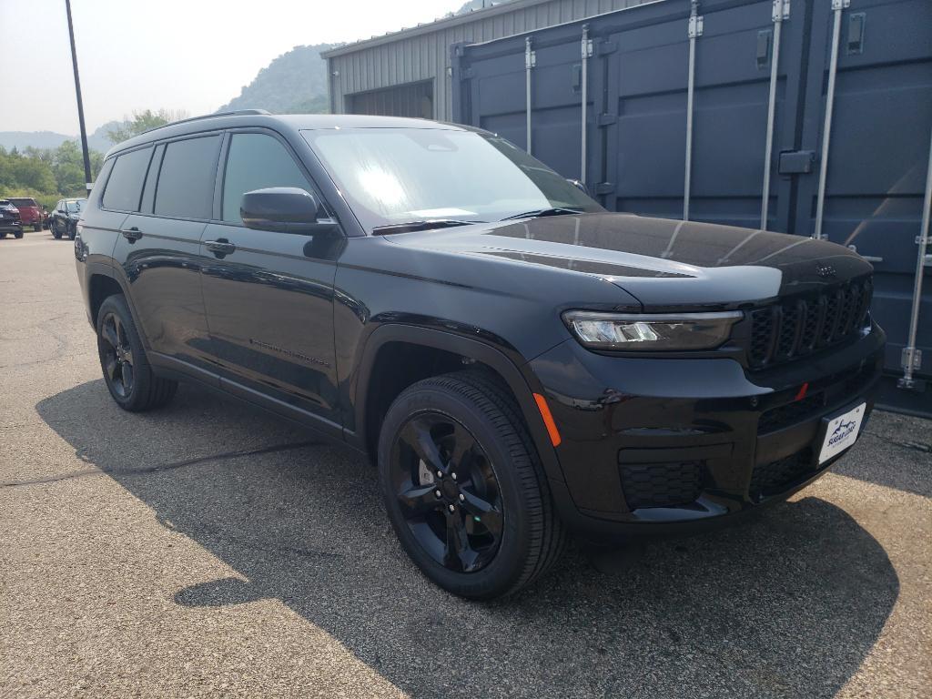 new 2025 Jeep Grand Cherokee L car, priced at $46,658