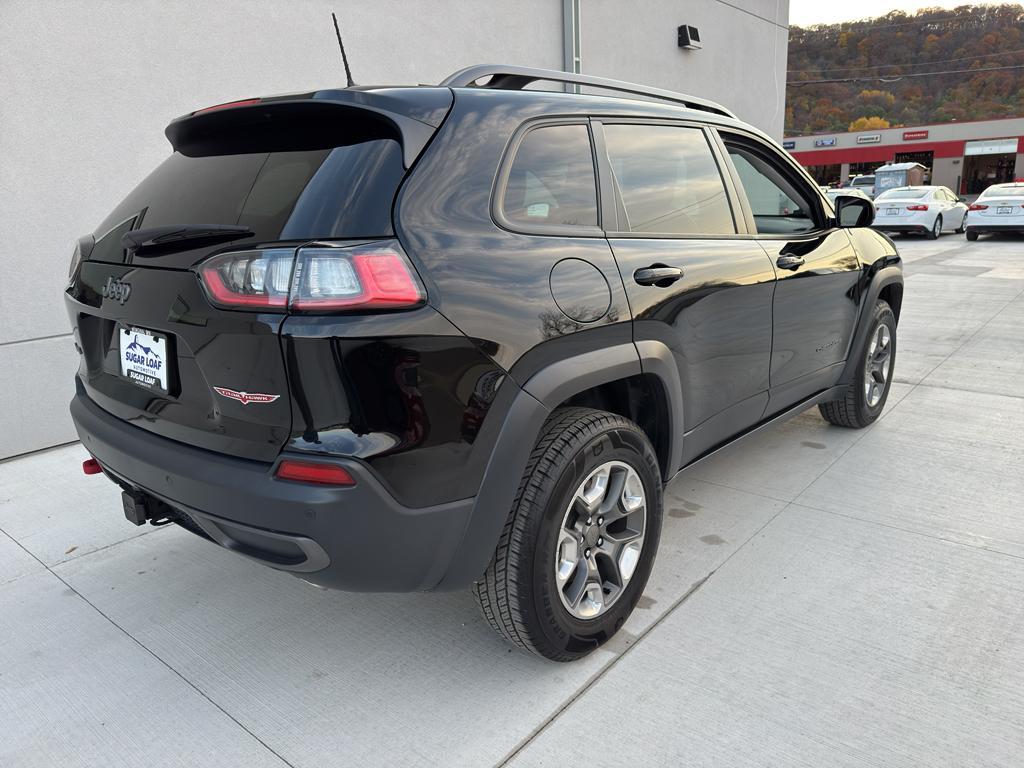 used 2020 Jeep Cherokee car, priced at $18,490