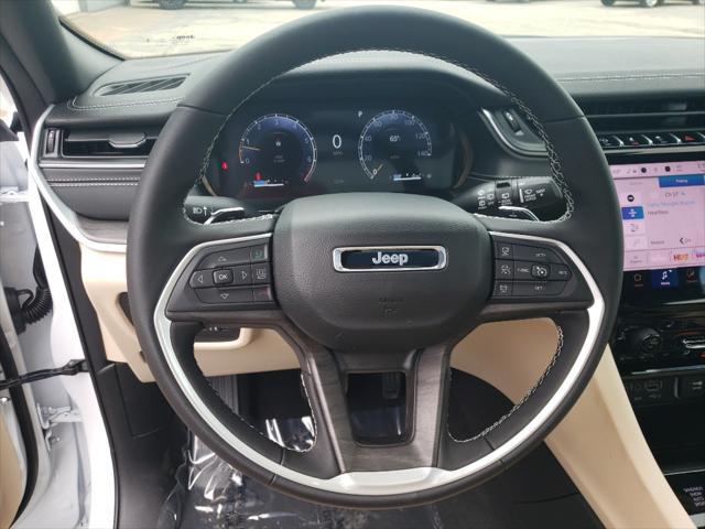 new 2025 Jeep Grand Cherokee car, priced at $45,010
