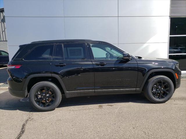 new 2025 Jeep Grand Cherokee car, priced at $42,025
