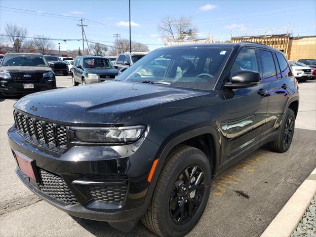 new 2025 Jeep Grand Cherokee car, priced at $42,025