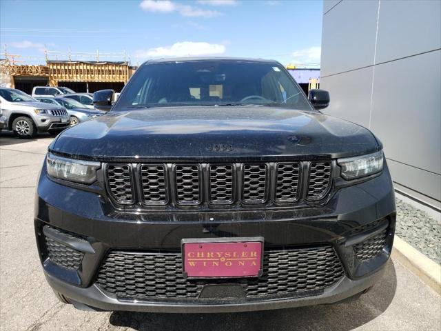 new 2025 Jeep Grand Cherokee car, priced at $42,025