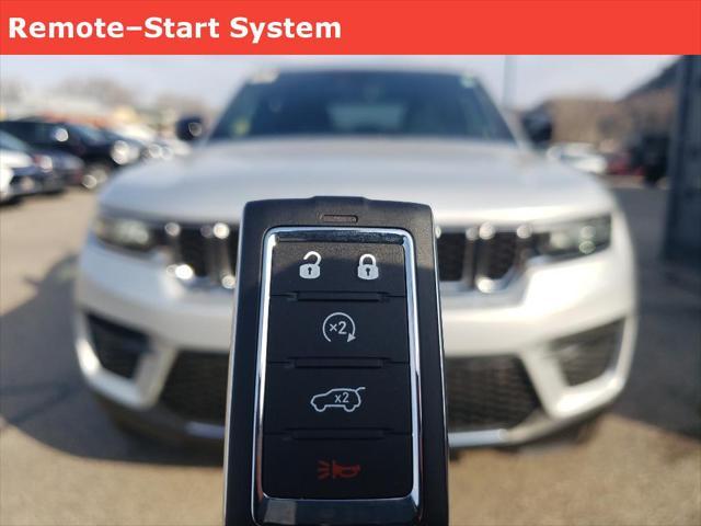 new 2025 Jeep Grand Cherokee car, priced at $38,970
