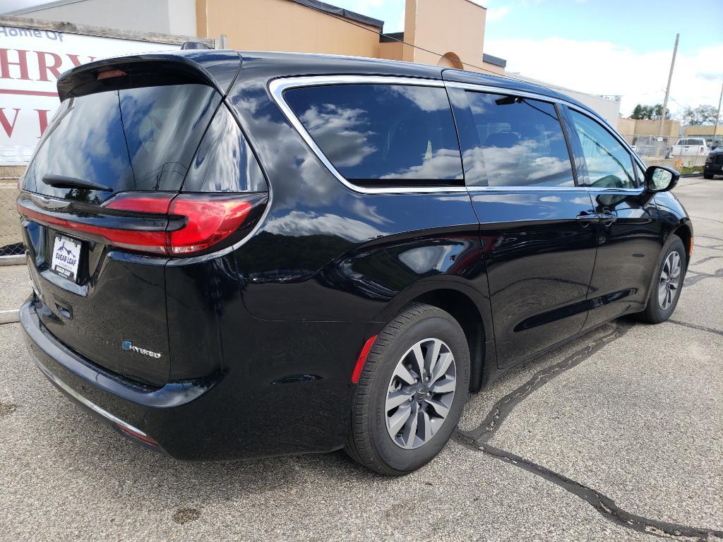 used 2024 Chrysler Pacifica Hybrid car, priced at $24,850