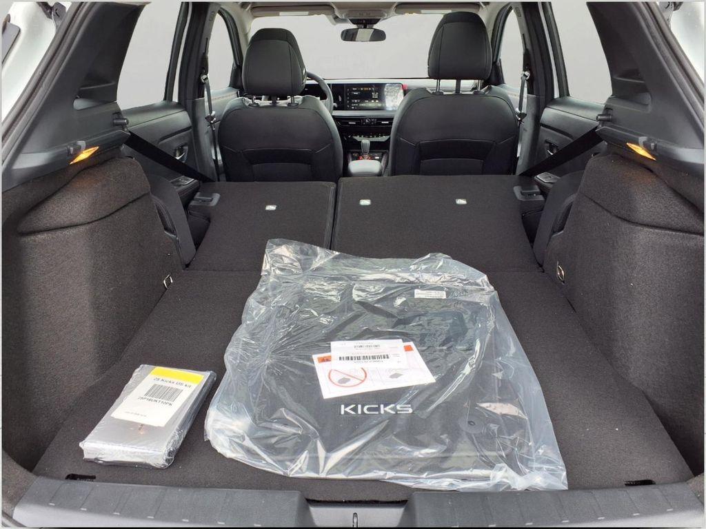 new 2025 Nissan Kicks car, priced at $29,525