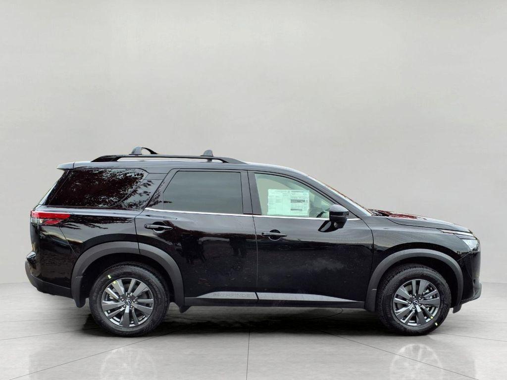 new 2025 Nissan Pathfinder car, priced at $40,174