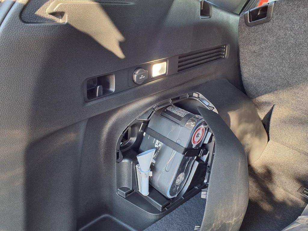 new 2026 Honda CR-V Hybrid car, priced at $39,583
