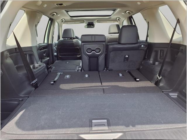 new 2025 Honda Pilot car, priced at $50,981