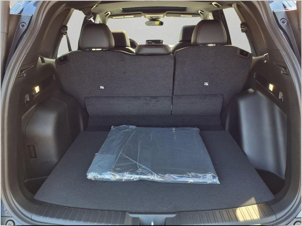 new 2026 Honda CR-V Hybrid car, priced at $39,583