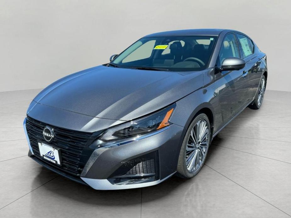 new 2024 Nissan Altima car, priced at $31,796