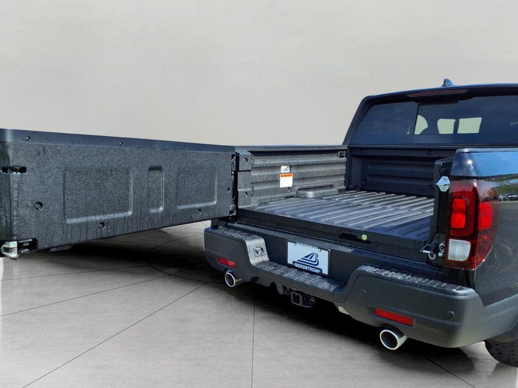 new 2025 Honda Ridgeline car, priced at $44,016