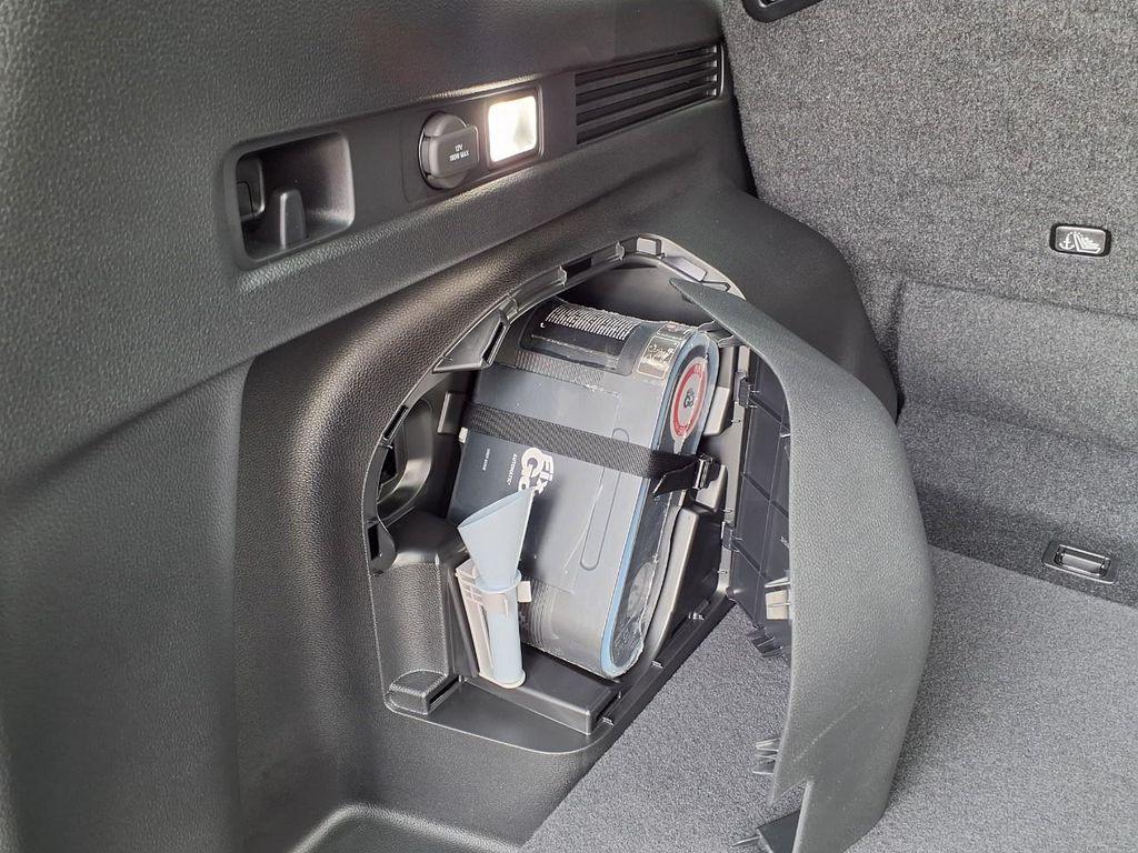 new 2026 Honda CR-V Hybrid car, priced at $40,014