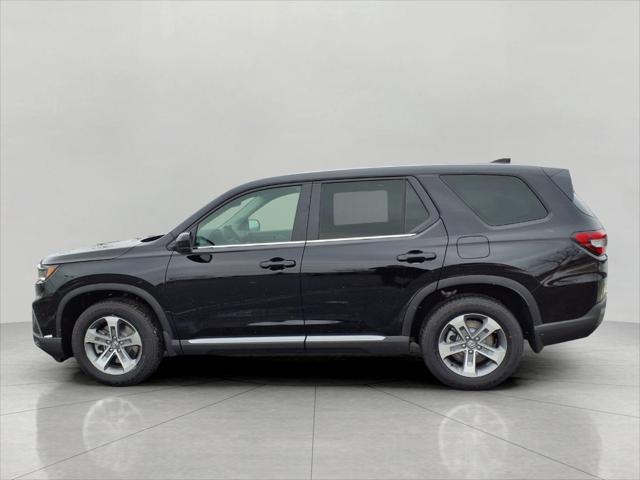 new 2025 Honda Pilot car, priced at $44,839