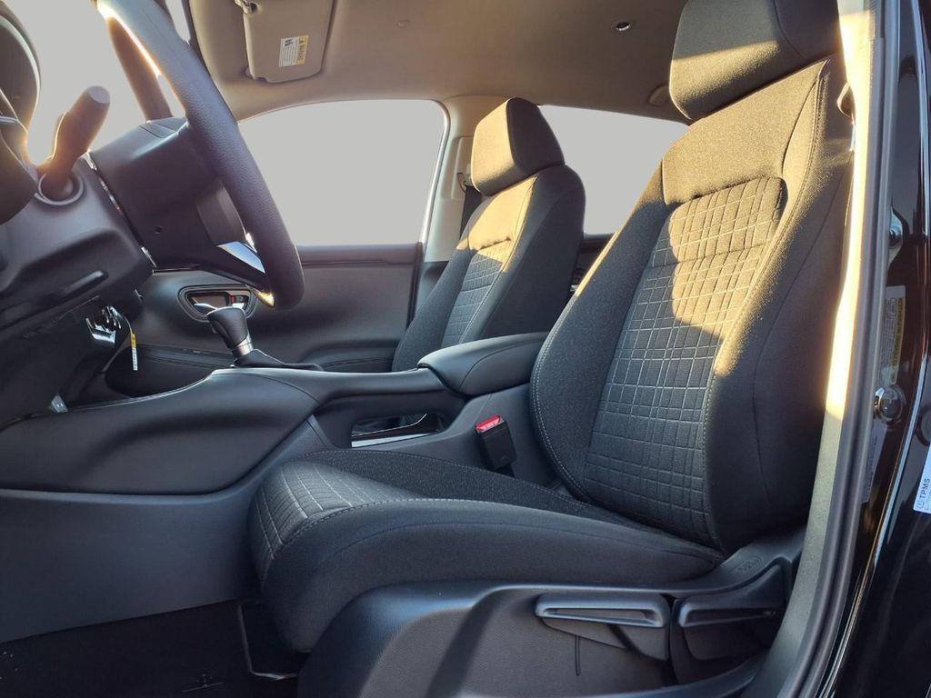new 2026 Honda HR-V car, priced at $27,751