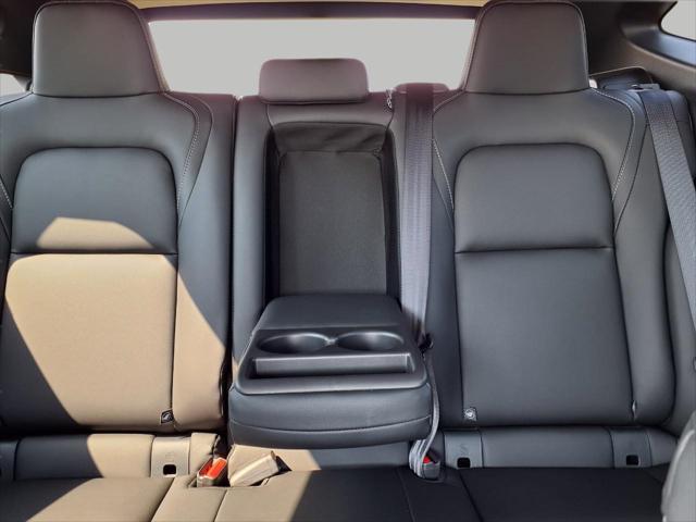 new 2025 Nissan Murano car, priced at $45,391