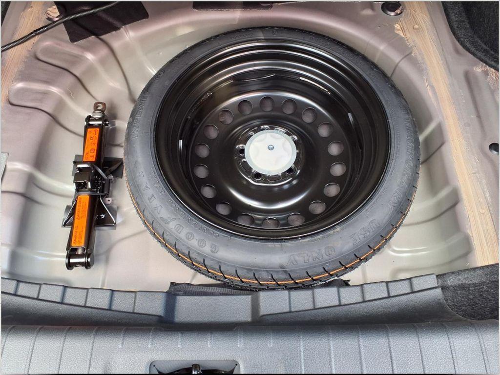 new 2025 Nissan Sentra car, priced at $27,670