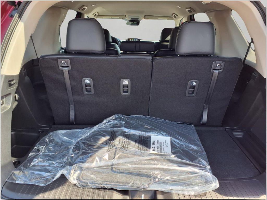 new 2025 Honda Pilot car, priced at $45,342