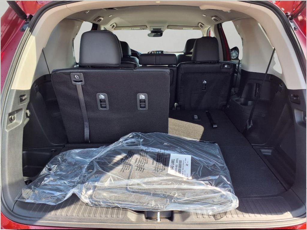 new 2025 Honda Pilot car, priced at $45,342