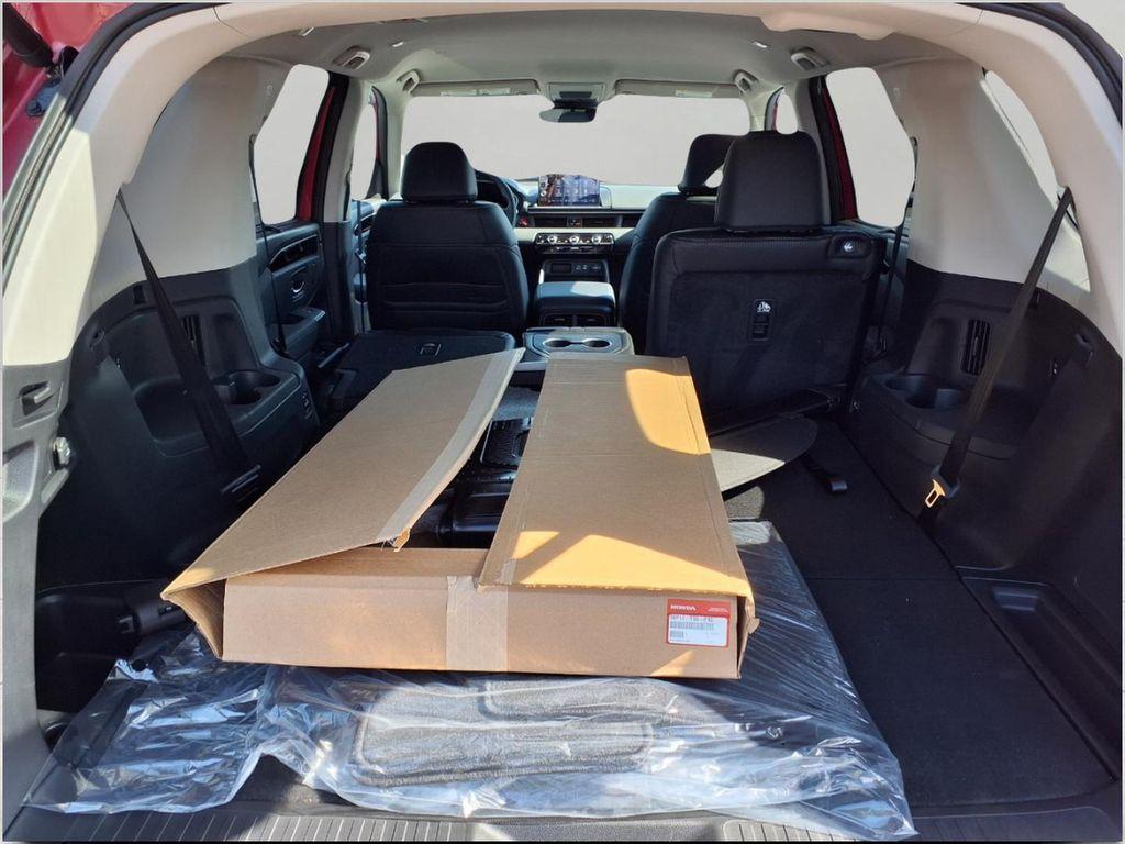 new 2025 Honda Pilot car, priced at $45,342