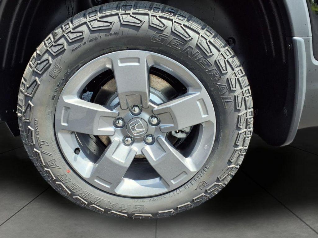 new 2025 Honda Ridgeline car, priced at $43,494