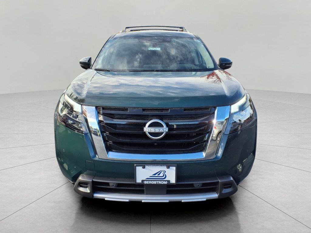 new 2025 Nissan Pathfinder car, priced at $49,711