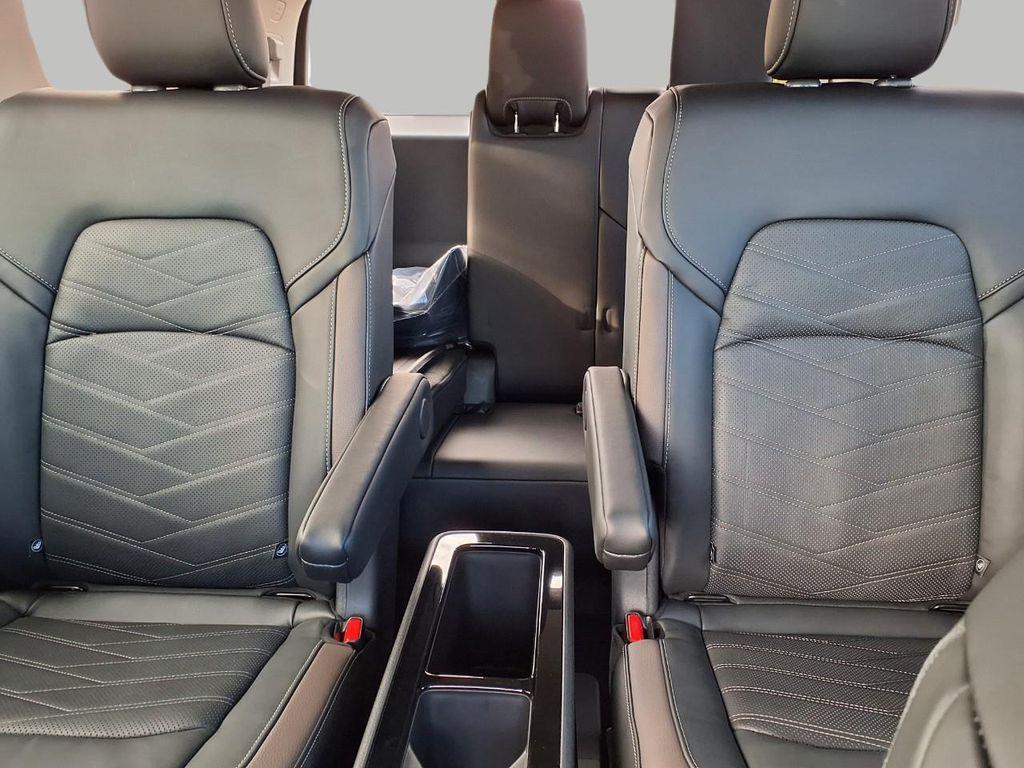 new 2025 Nissan Pathfinder car, priced at $49,711