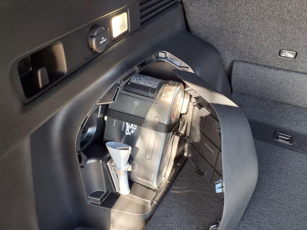 new 2026 Honda CR-V Hybrid car, priced at $39,721