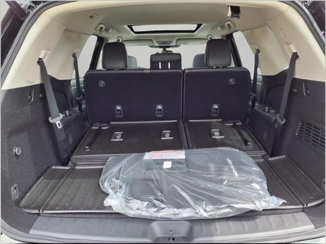 new 2025 Nissan Pathfinder car, priced at $51,056