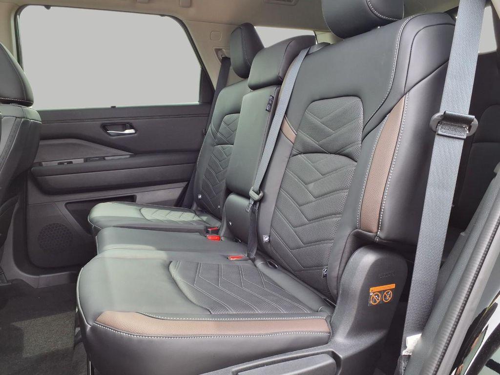 new 2025 Nissan Pathfinder car, priced at $50,223