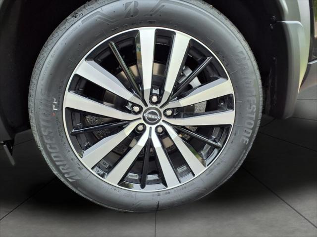 new 2025 Nissan Pathfinder car, priced at $51,056