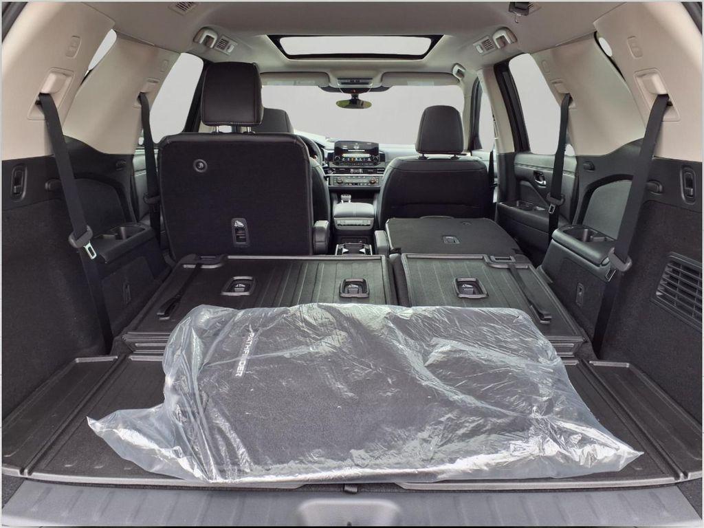 new 2025 Nissan Pathfinder car, priced at $50,536