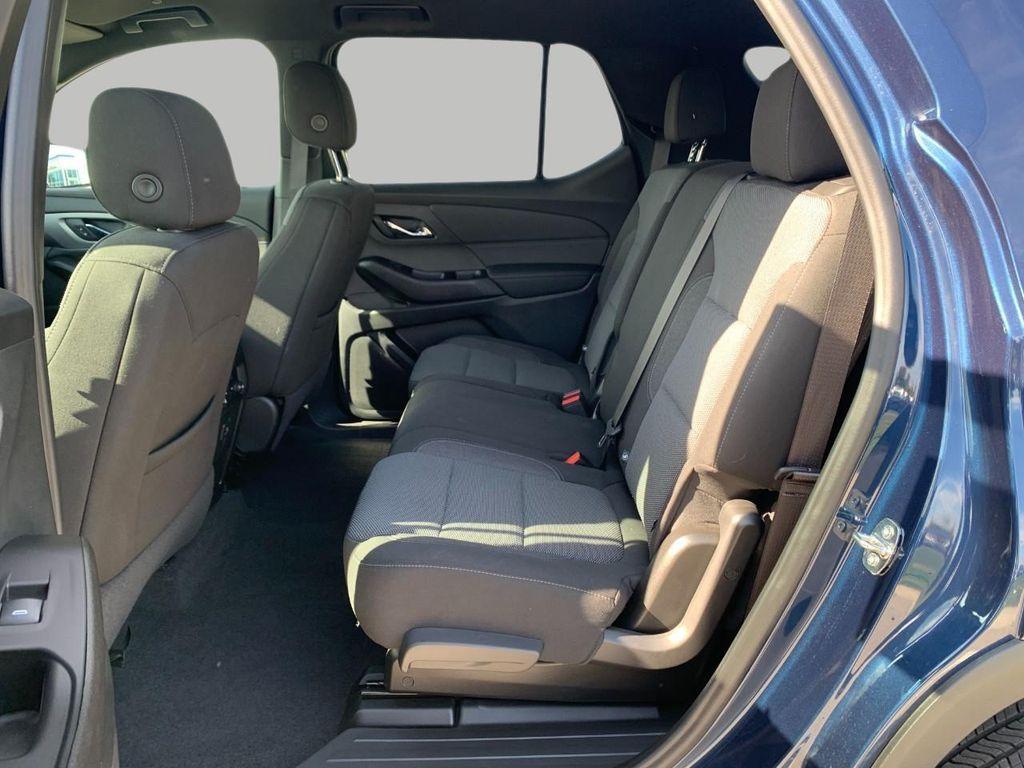 used 2023 Chevrolet Traverse car, priced at $34,686