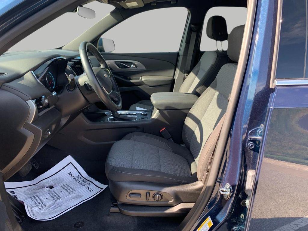 used 2023 Chevrolet Traverse car, priced at $34,686
