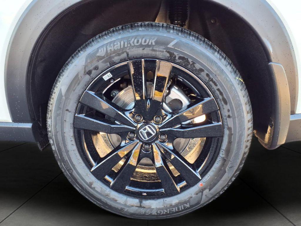 new 2026 Honda HR-V car, priced at $29,997