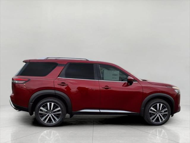 new 2025 Nissan Pathfinder car, priced at $51,596