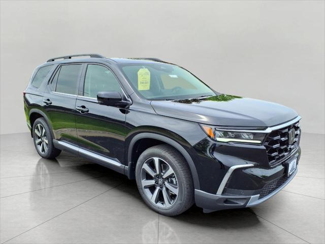 new 2025 Honda Pilot car, priced at $50,531