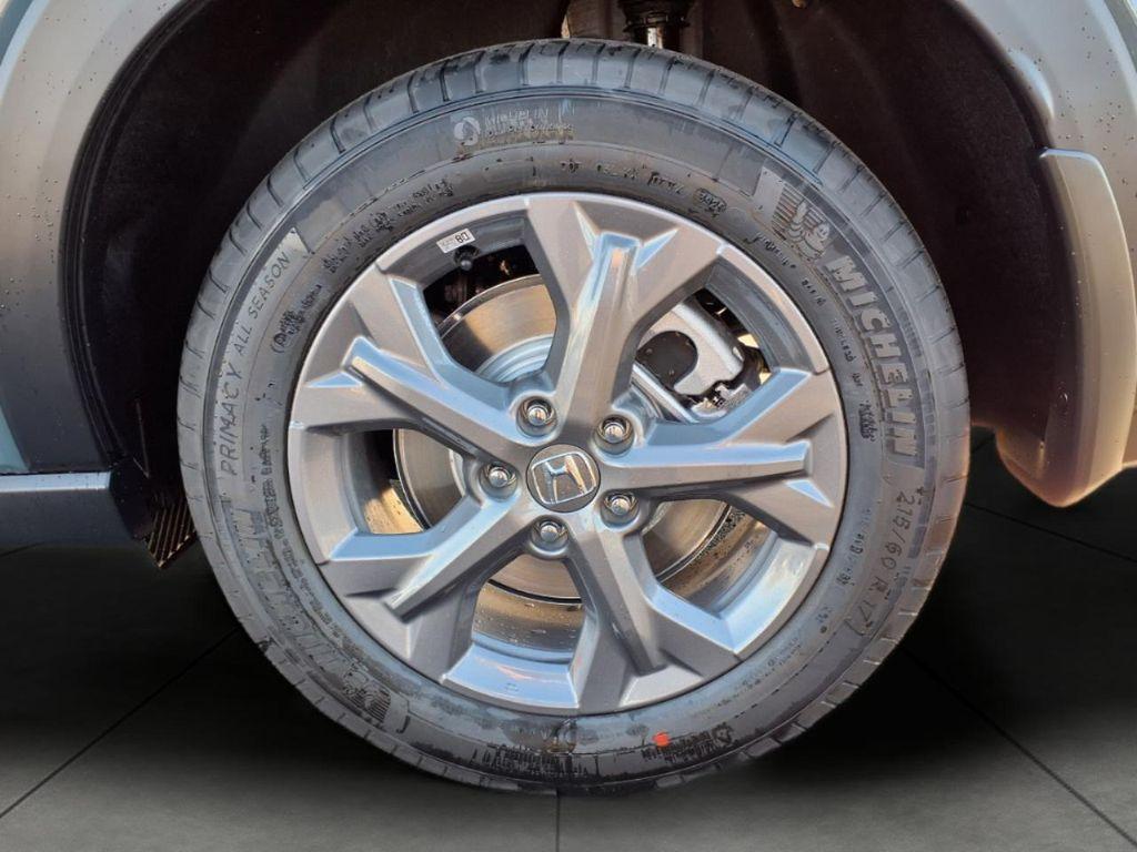 new 2026 Honda HR-V car, priced at $28,420