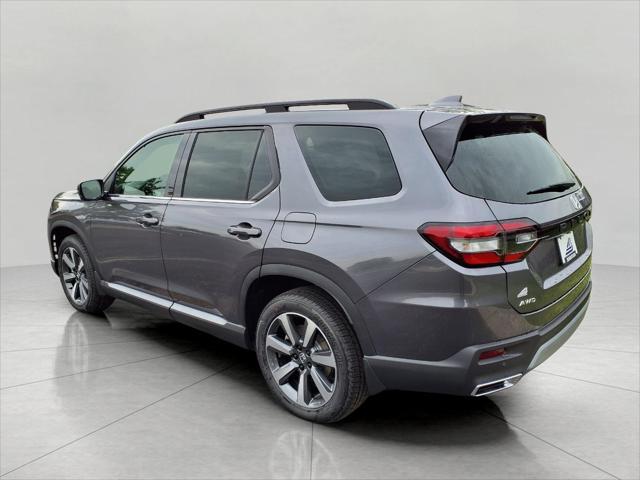 new 2025 Honda Pilot car, priced at $51,261