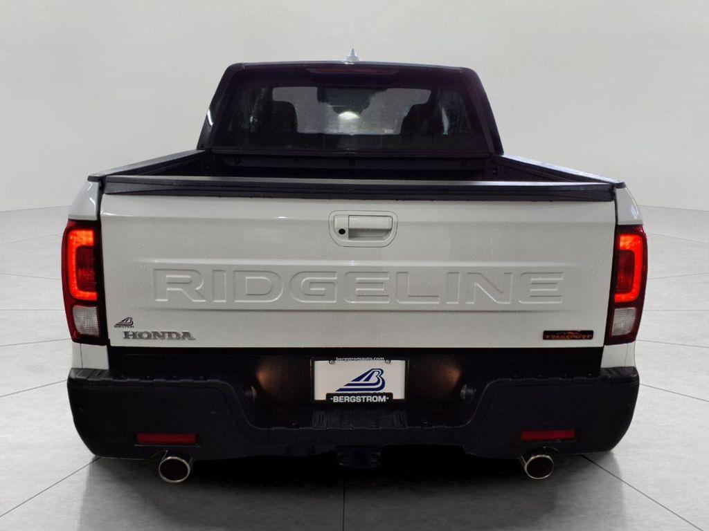 new 2025 Honda Ridgeline car, priced at $44,443