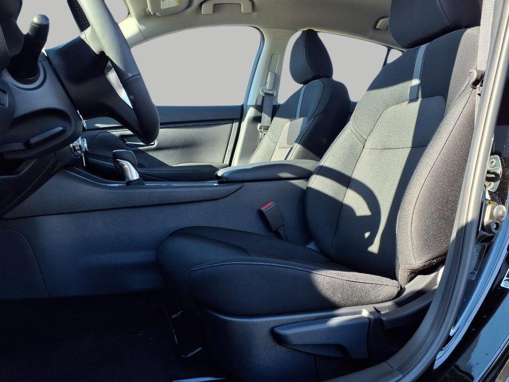 new 2025 Nissan Sentra car, priced at $22,681